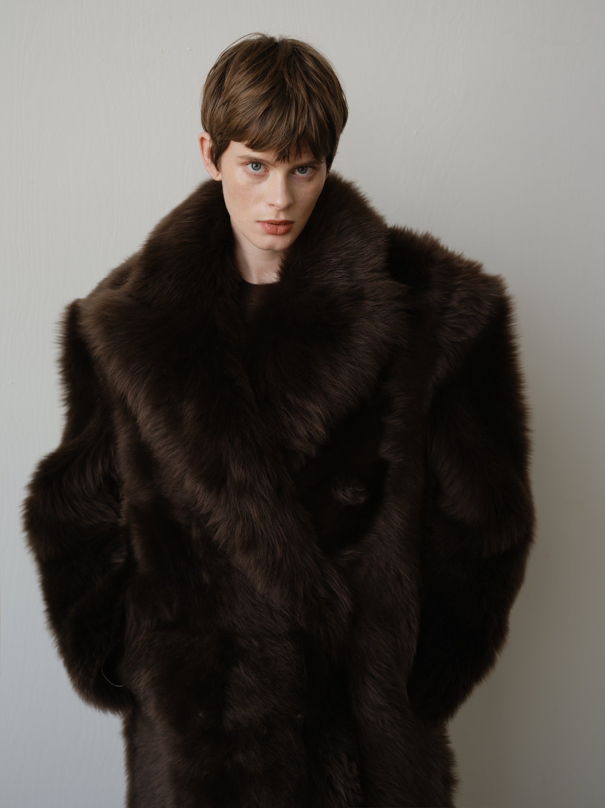 SHEARLING COAT IN BROWN