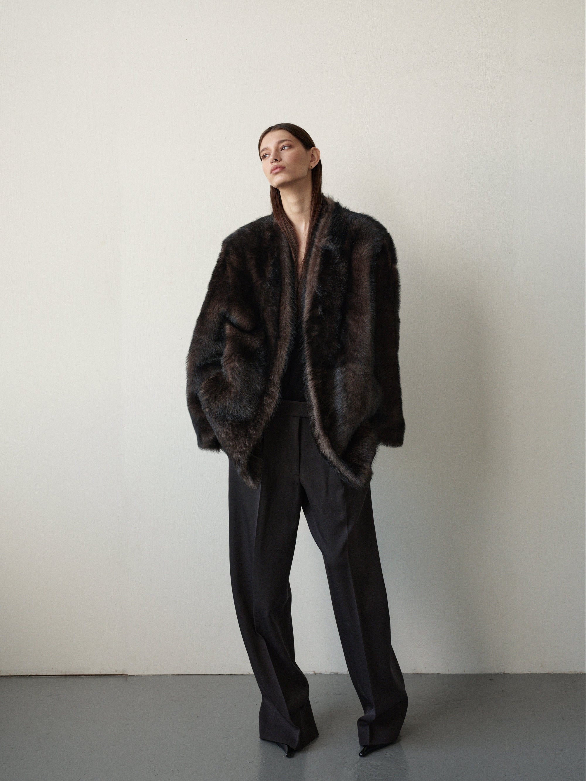 SHEARLING JACKET IN DARK BROWN